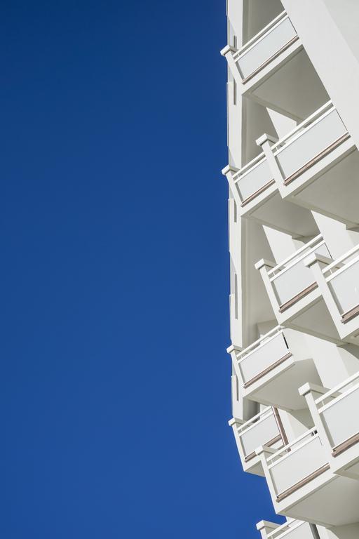 Hotel Bikini Rimini Bagian luar foto